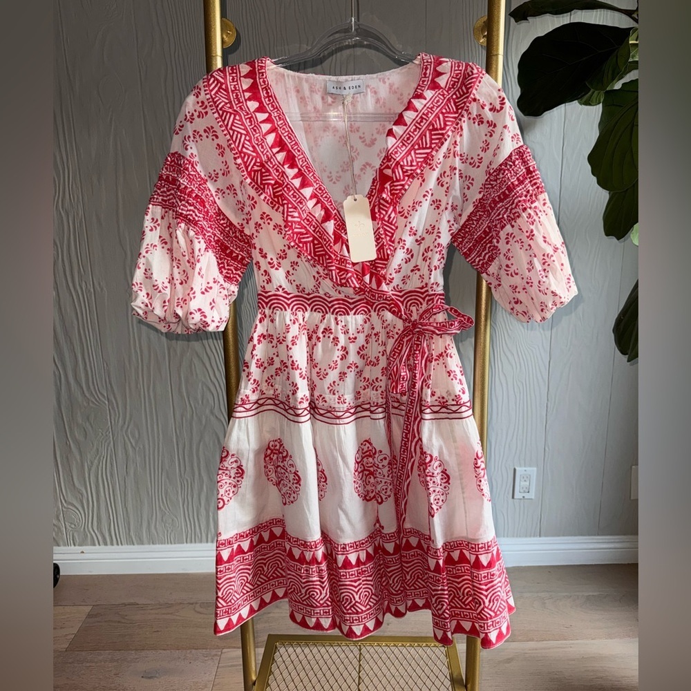 Ash & Eden DINARA MINI WRAP DRESS balloon sleeve - Cotton block print Tuckernuck - Picture 3 of 6